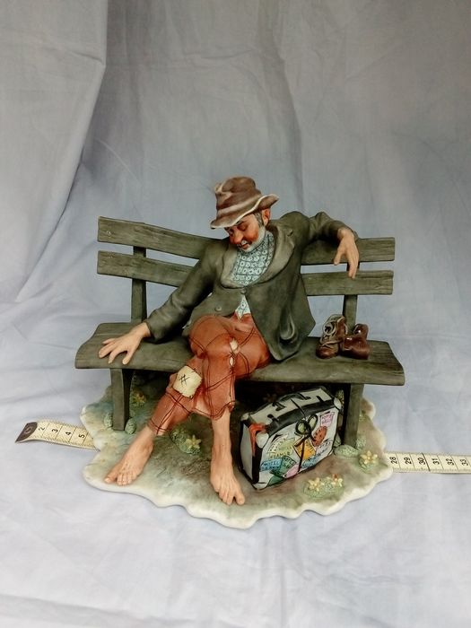 Bibelouri vechi românești !