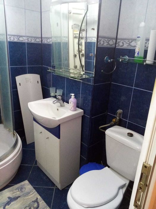 Ofer spre închiriere apartamnet 2 camere Rm.Sarat