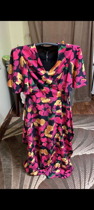 Женские     Одежды