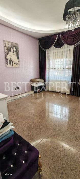 Proprietate Unica Ultracentral | 2 Apartamente pe Etaj | Garaj +Parte