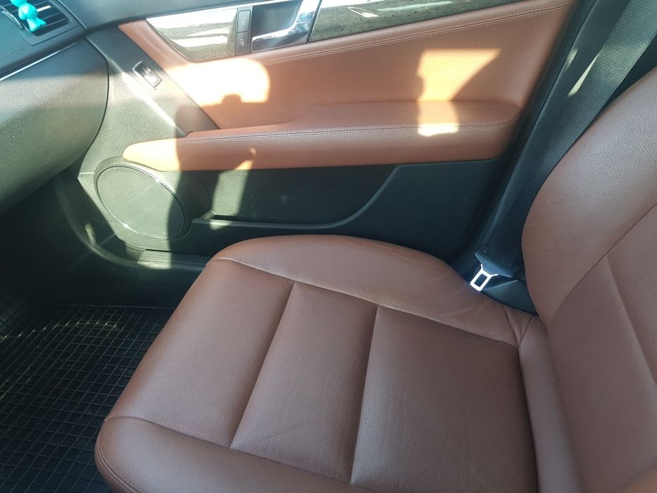 De vanzare Mercedes C220