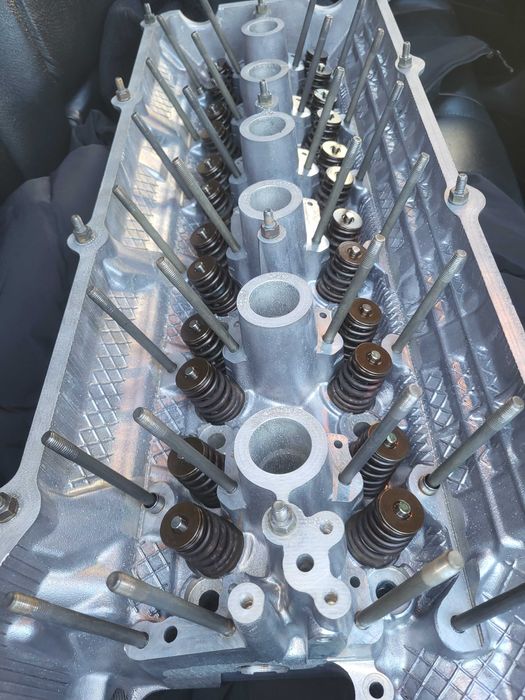 Глава за БМВ 520i е60