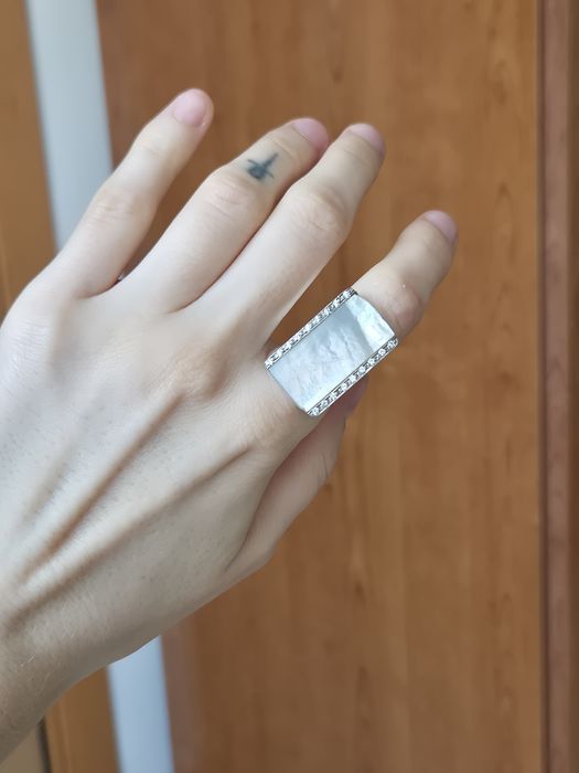 Inel din argint cu piatra sidef