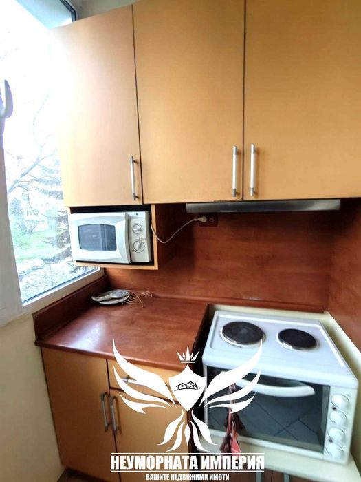 Дава се под наем Тристаен апартамент в Асеновград - 78 кв.м за 422.79 € - Снимка #9