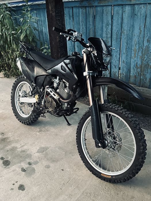 Эндуро 250 куб Срочно