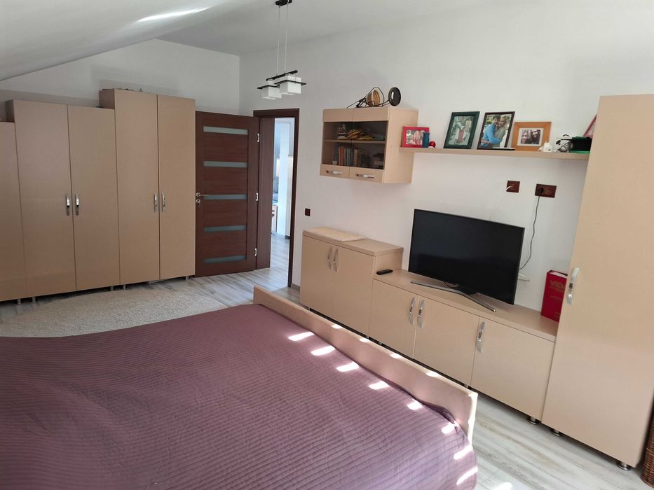 Vand casa noua zona linistita Simeria