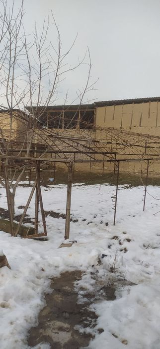 Земля продается     yer sotiladi  Ер сотилади