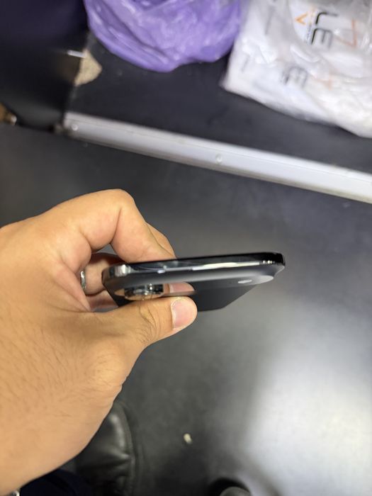 Iphone air  black 256 гб