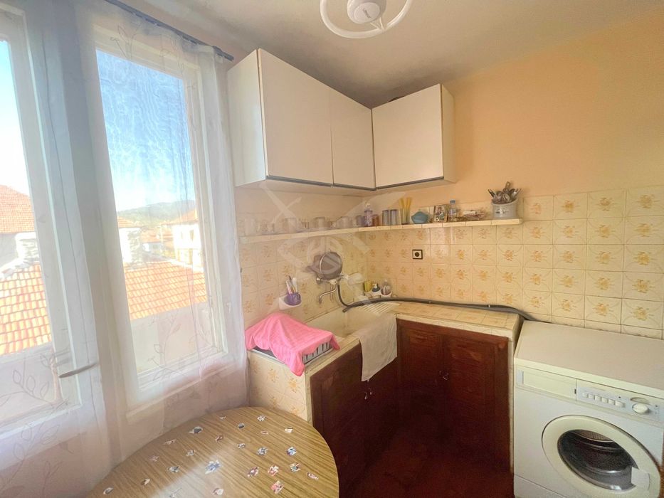 Продава се Къща в Панагюрище - 392 кв.м за 485 €/кв.м - Снимка #11