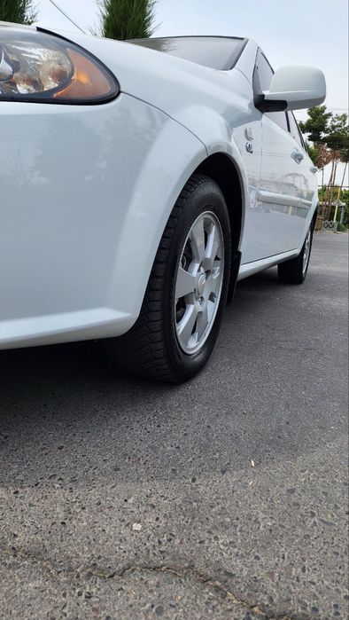 Lasetti Jentra 3 pozitsa Avtomat