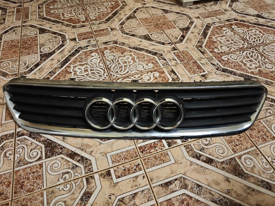 Маска за Audi A3 (8L, facelift 2000)