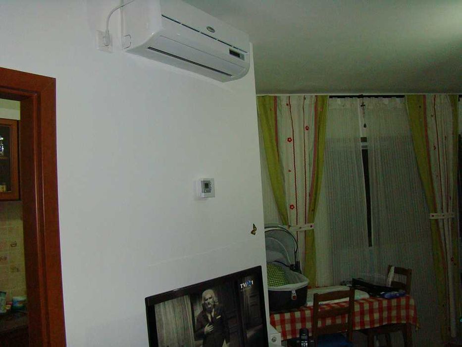 Garsonieră spațioasă de vânzare, etaj 7/15, decomandată, bucătărie separată