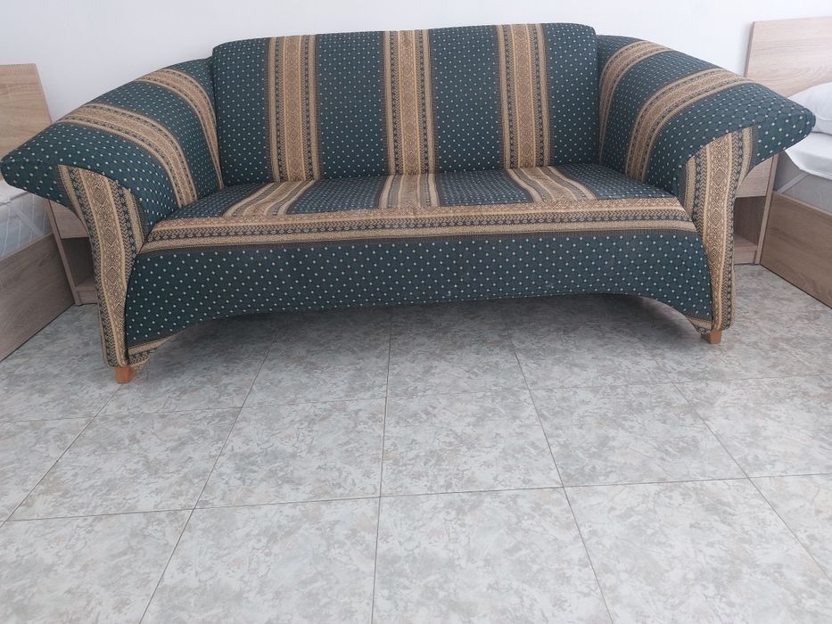 Дивани, кухненски ъгъл, разтегателен ретро диван-канапе