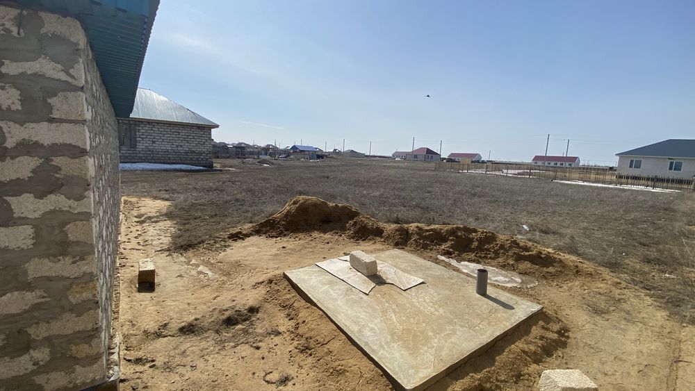 Үй сатылады 10 сот жерімен