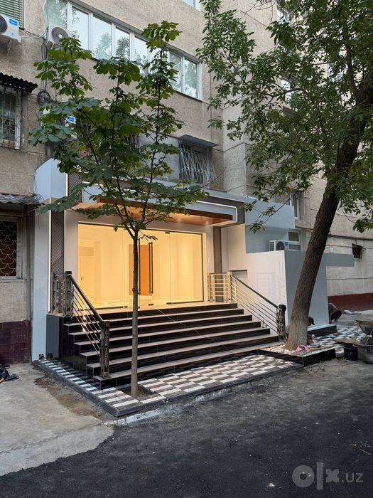 Продаетсия ПодОфис ориентир Жк Акай сити  90м2