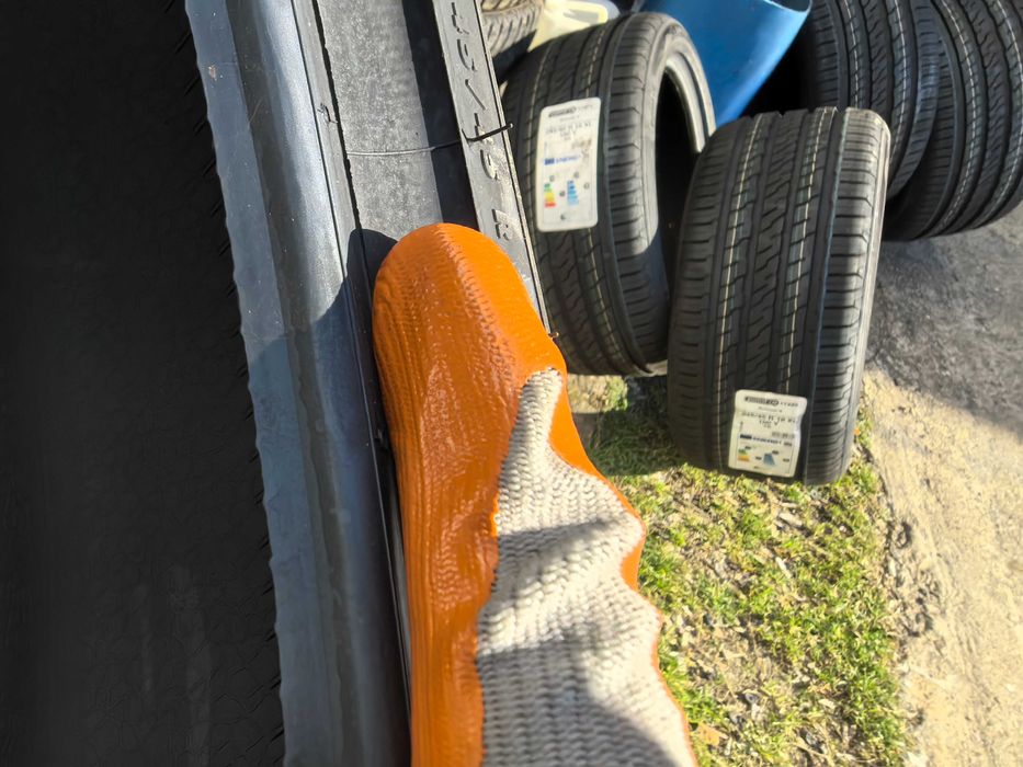 245/45/18 Поинт Ес ДОТ 2024 г - ЧИСТО НОВИ - Товарен индекс 100