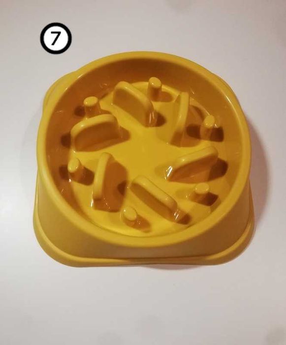 Купа за бавно хранене за котки и кучета