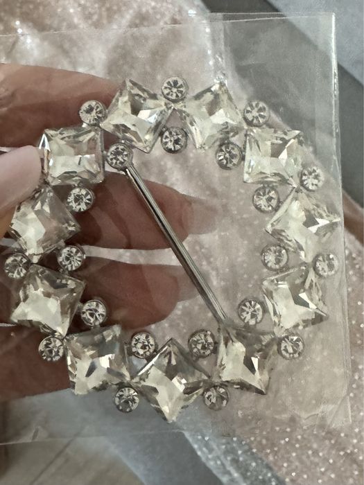 Vand rochie facuta la comanda