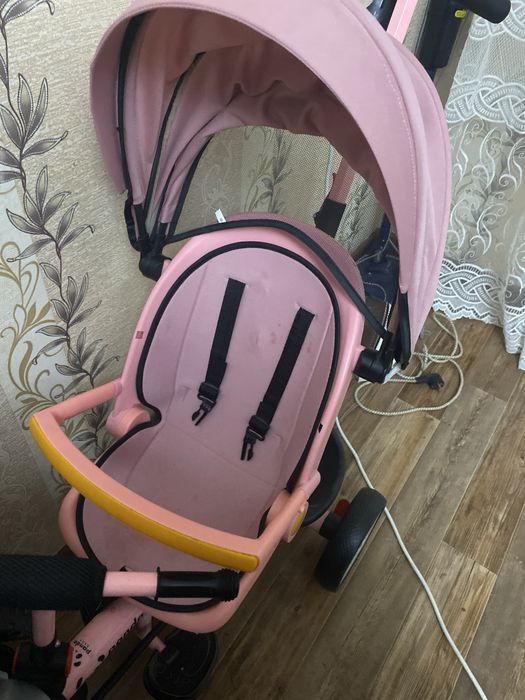 Продам детскую коляску и детский вилосипед