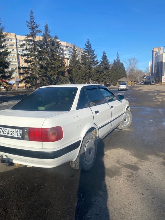 Продам Ауди 80 В4