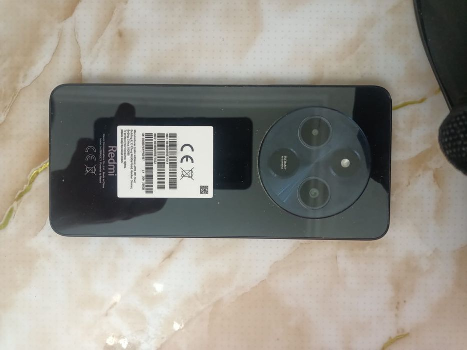 Продам телефон Редми 14С.