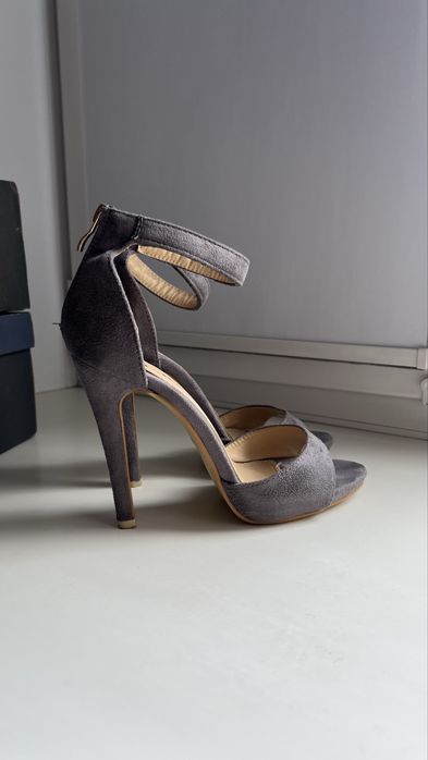 Туфли/босоножки 38 размер