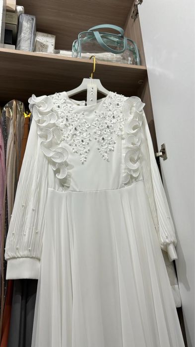 Платье белое; новое; Турция