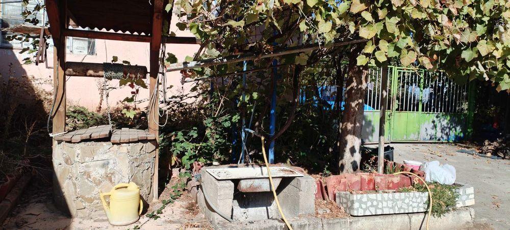 Продава се Къща в Лозница - 900 кв.м за 57 €/кв.м - Снимка #6