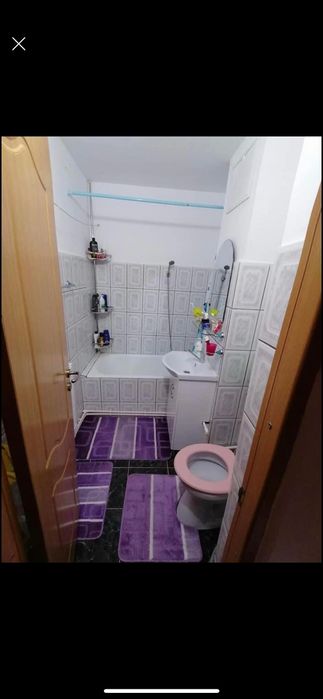 Vând apartament 3 camere