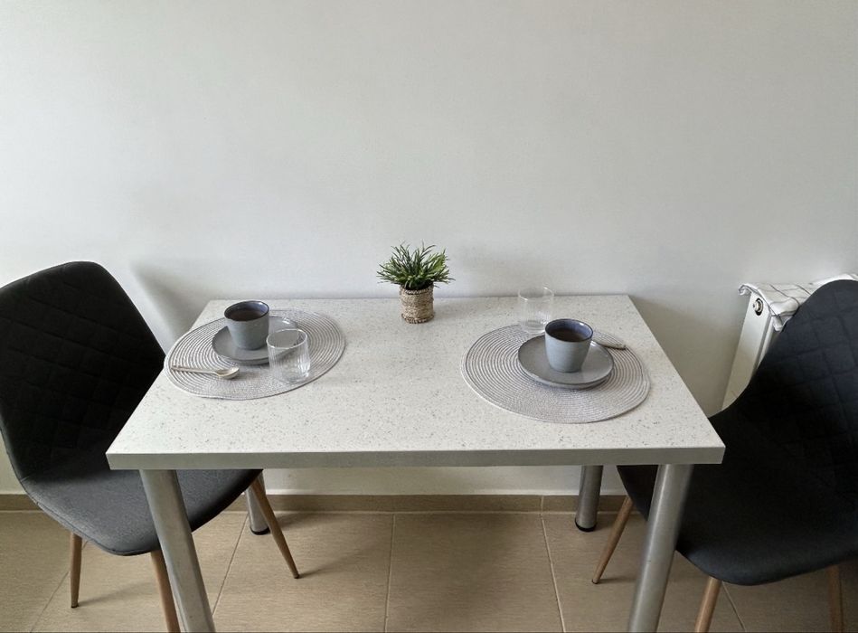 Inchiriez apartament 2 camere Avantgarden 3