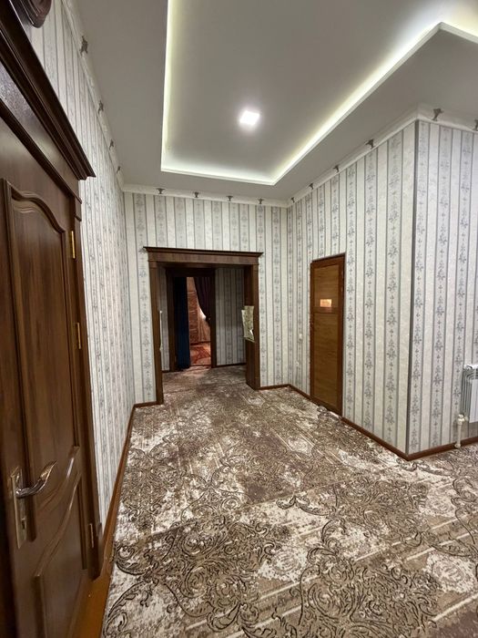 Тезкор сотувда евро ремонт уй Лимонарияда Университетни оркасида уй