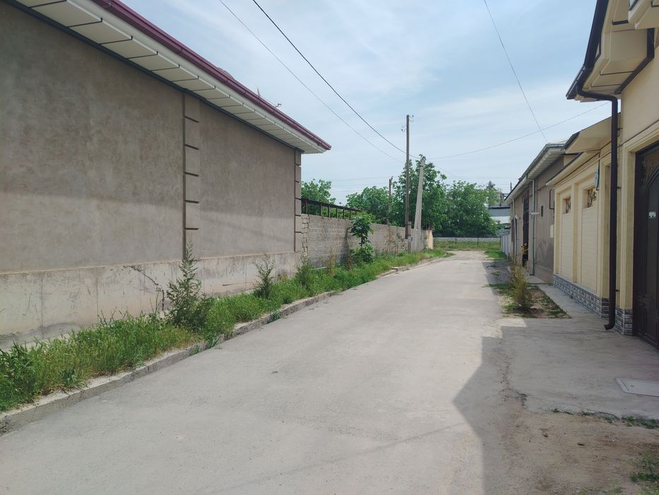 Яхши жойда ер учаска сотилади