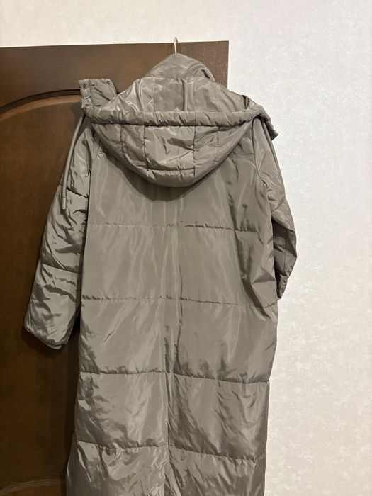 Продам пуховик Zara