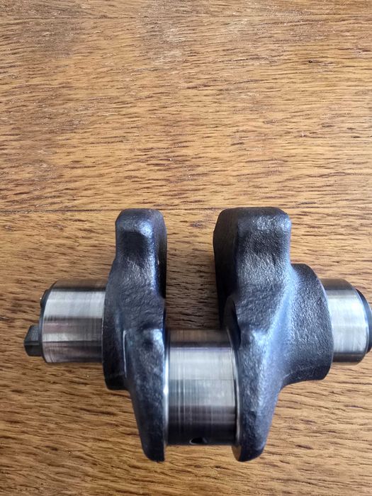 Колянов вал за компресор МАН