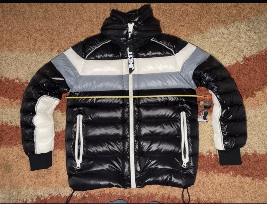 Geaca iarna JackIT  noua