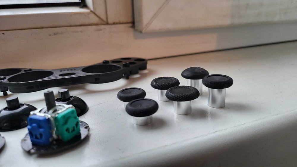 controller Astro C40 PS4/PC/Android (TMR joysticks, baterie noua)