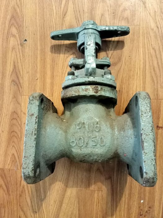 Задвижка.     80/50