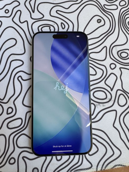 iPhone 15 Pro Max (256GB) – Natural Titanium