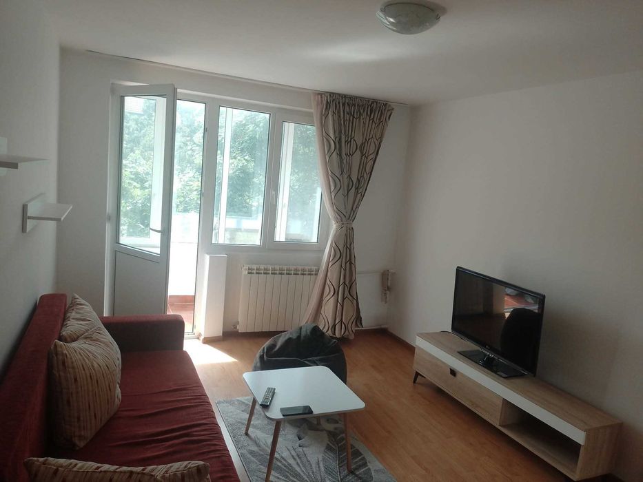 Apartament de închiriat
