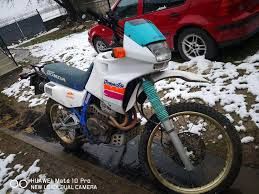 Schimb Honda Dominator NX650 cu Toyota Aygo/ Citroen C1/ Peugeot 107