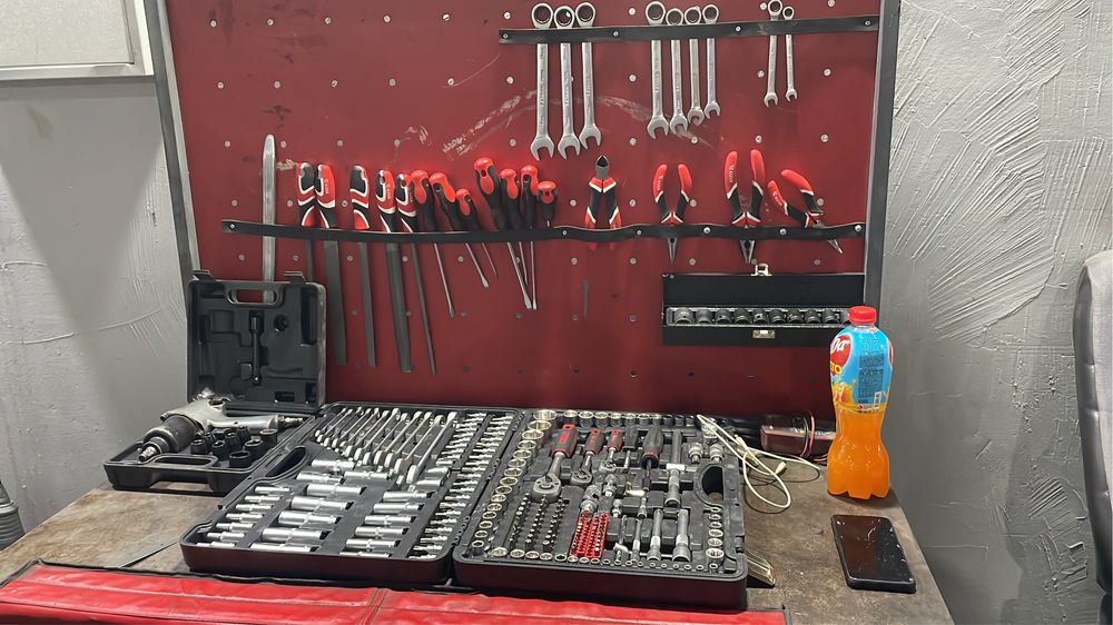 Инструменти для сто