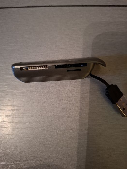 Adaptor  cititor card sd