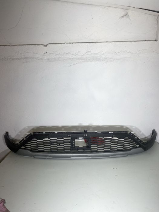 Spoiler bara Fata Dacia Sandero 3 Stepway