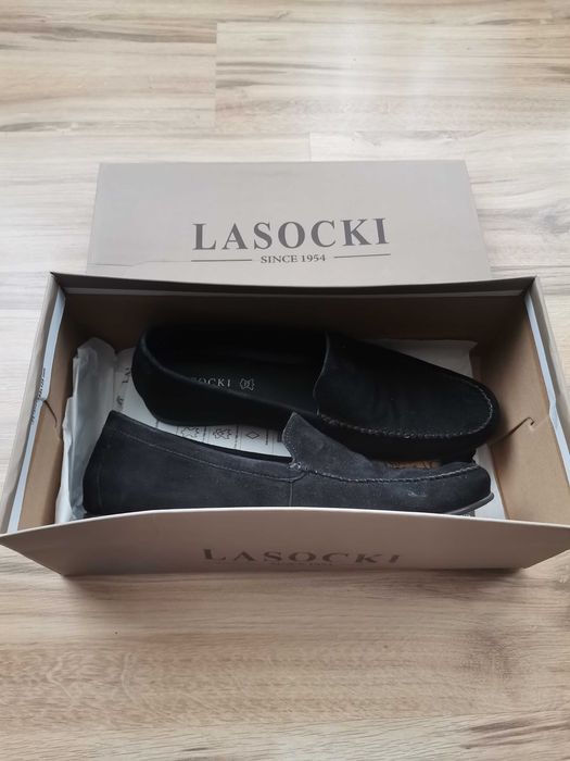Pantofi LASOCKI piele intoarsa