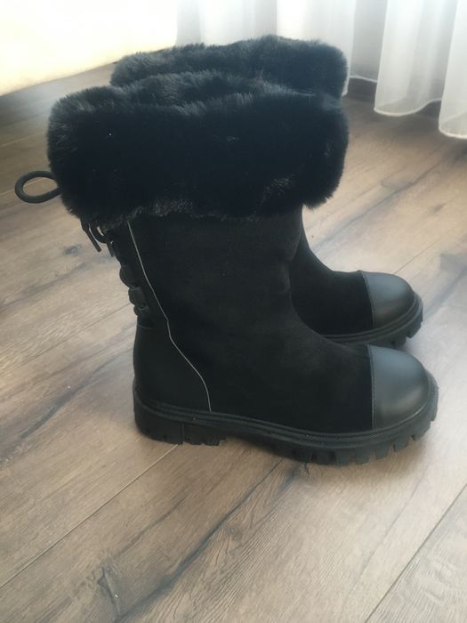 Дамски ботуши, топли и леки, с грайфер за студено и хлъзгаво време