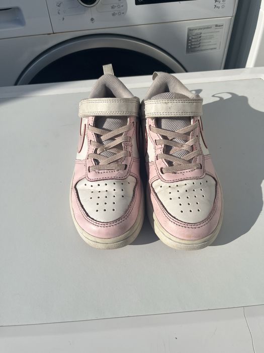 pantofi sport nike, marimea 33