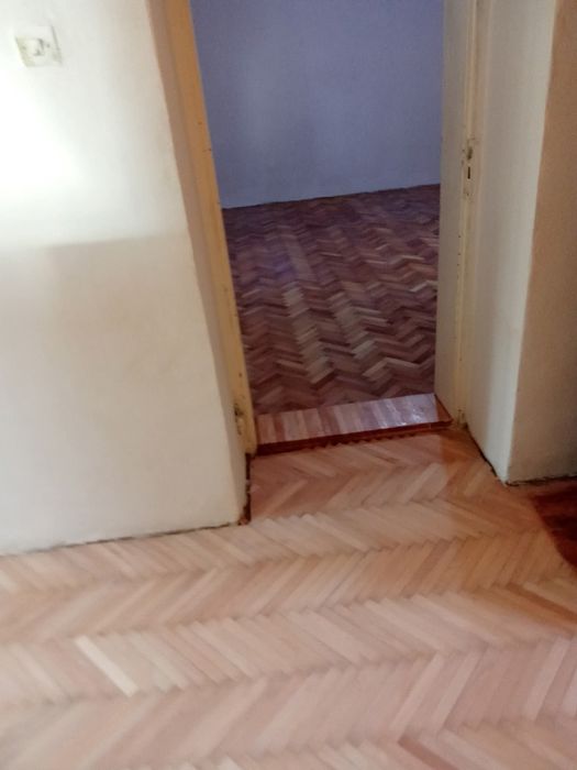 Șlefuiesc parchet 65leimp