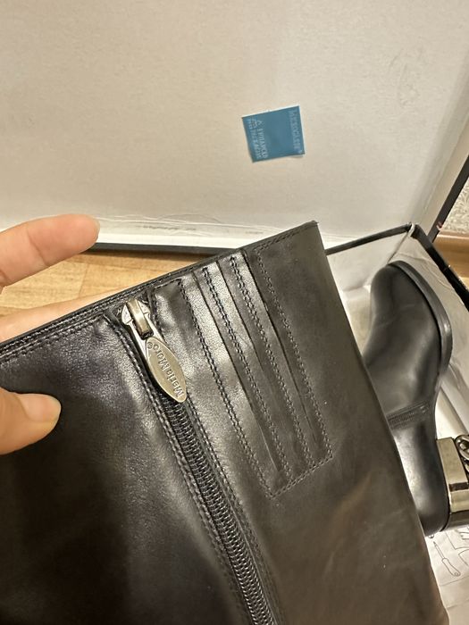 Кожаные сапоги