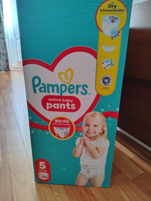 Vând pampers pants 5