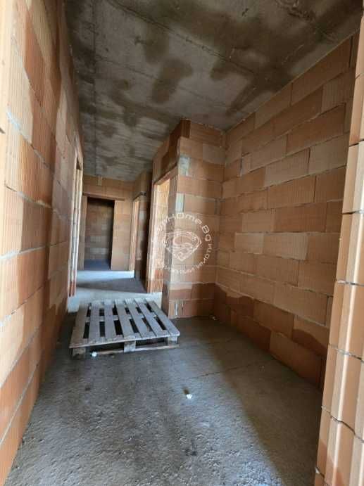 Продава 3-стаен Кайсиева градина Варна